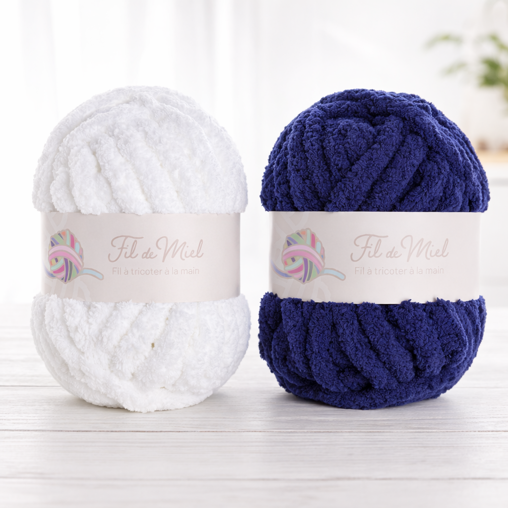 Couleur de fil bleu marine et blanc beige de la marque fil de miel